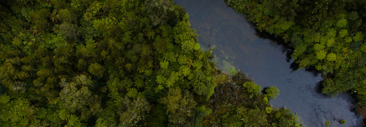 Luchtfoto van de rivier