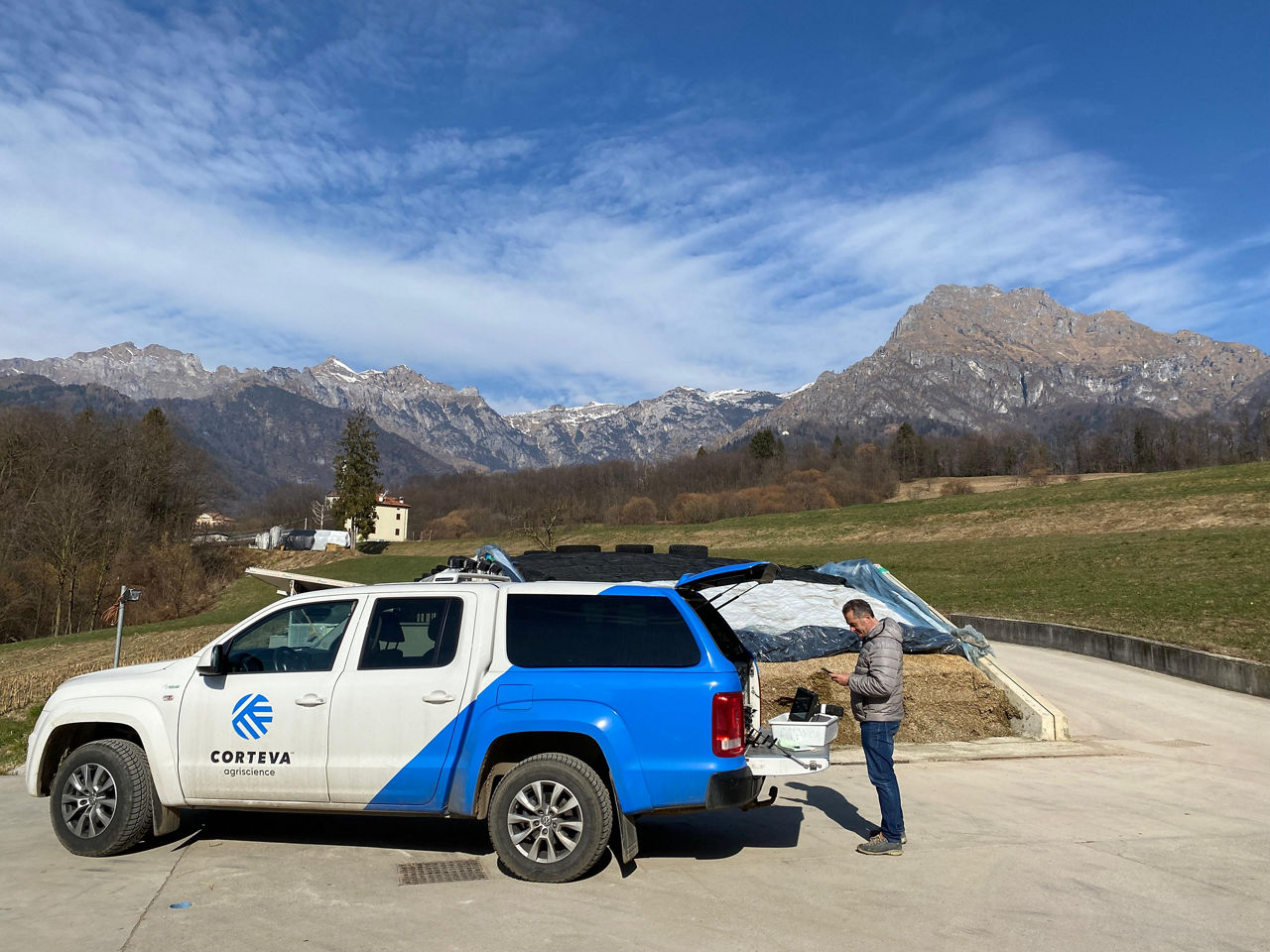 Campionamento ed analisi di insilati a bordo del laboratorio mobile Pioneer